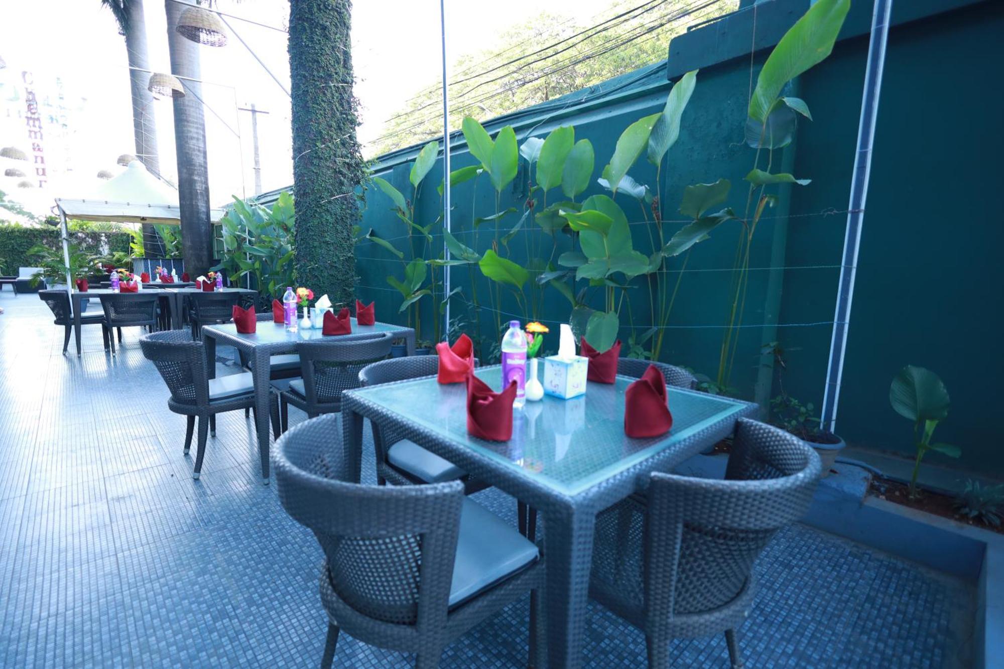 Saj Luciya -A Classified 4 Star Hotel Thiruvananthapuram Ngoại thất bức ảnh