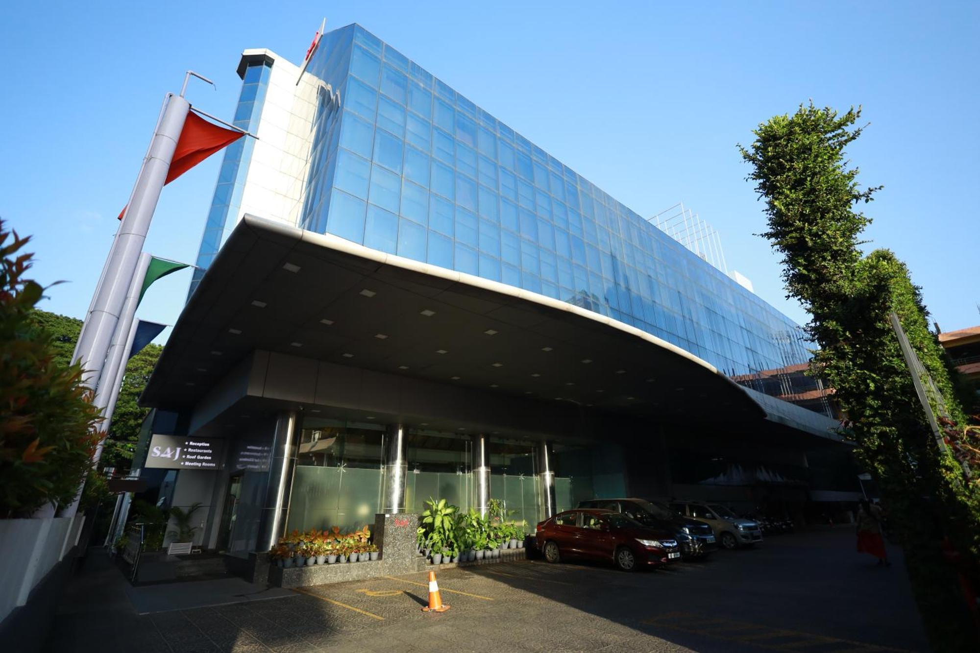 Saj Luciya -A Classified 4 Star Hotel Thiruvananthapuram Ngoại thất bức ảnh